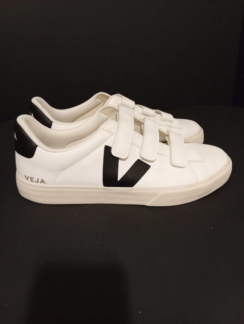 VEJA White Leather Velcro Sneakers with Black V Mens Size 12